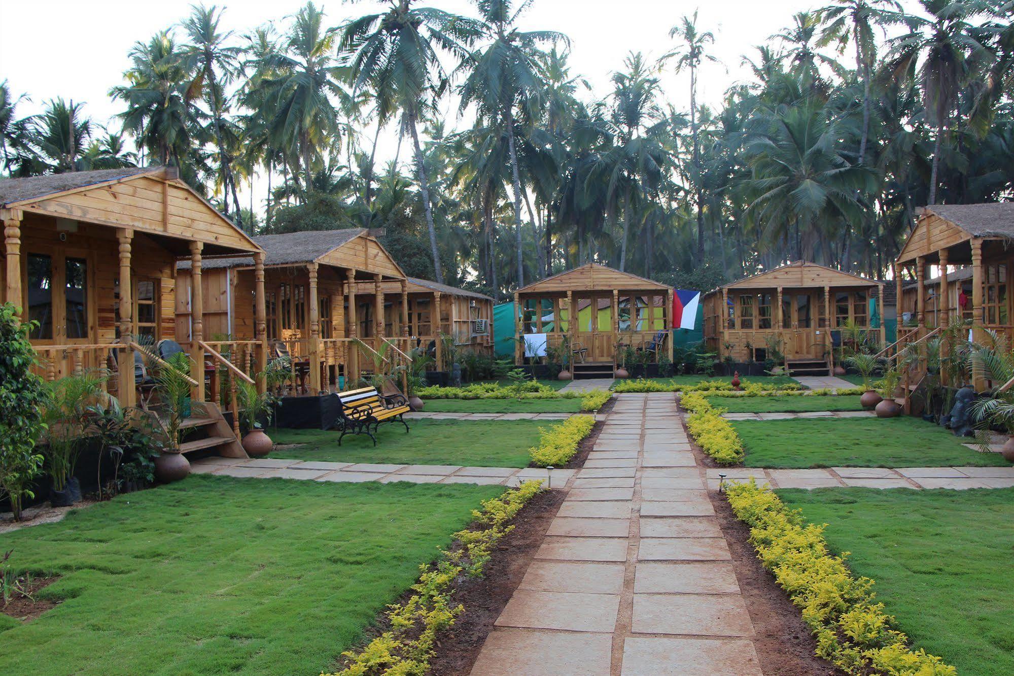 Neptune Point Premium Cottages Palolem Eksteriør billede